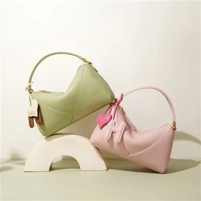 Kesäiset kevyet nahkaiset olkalaukut Crossbody Strap Bag